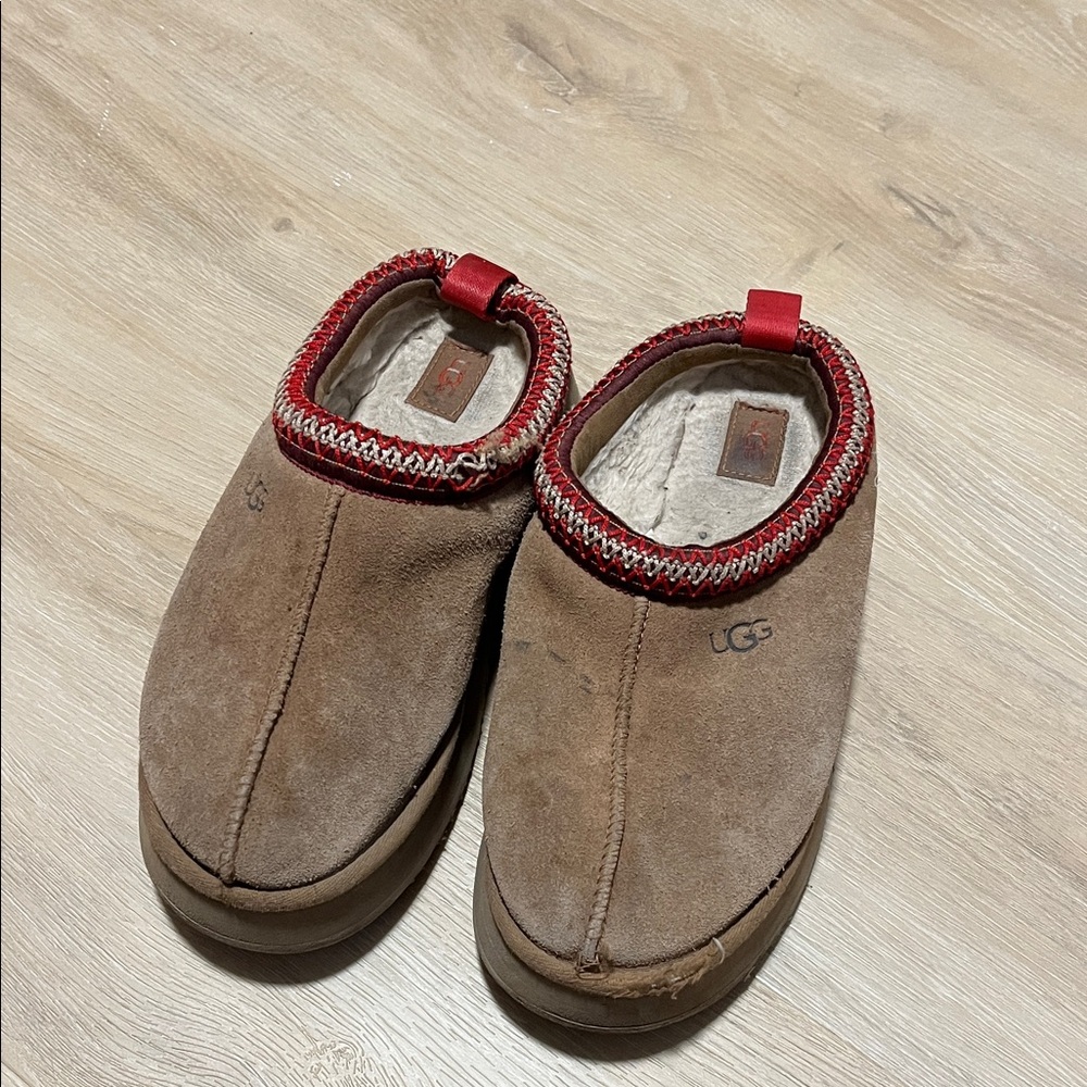 UGG Tan Suede Slip-Ons with Red Accents Size 9